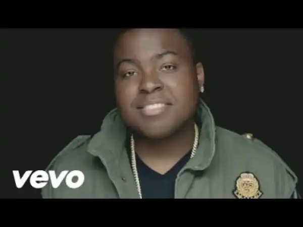 Video: Sean Kingston ft T.I. - Back 2 Life (Live It Up)